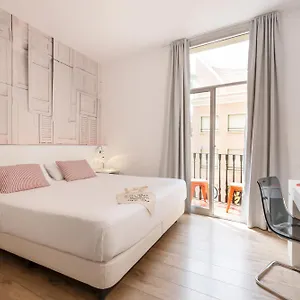 Chic & Basic Tallers 2* Barcelona
